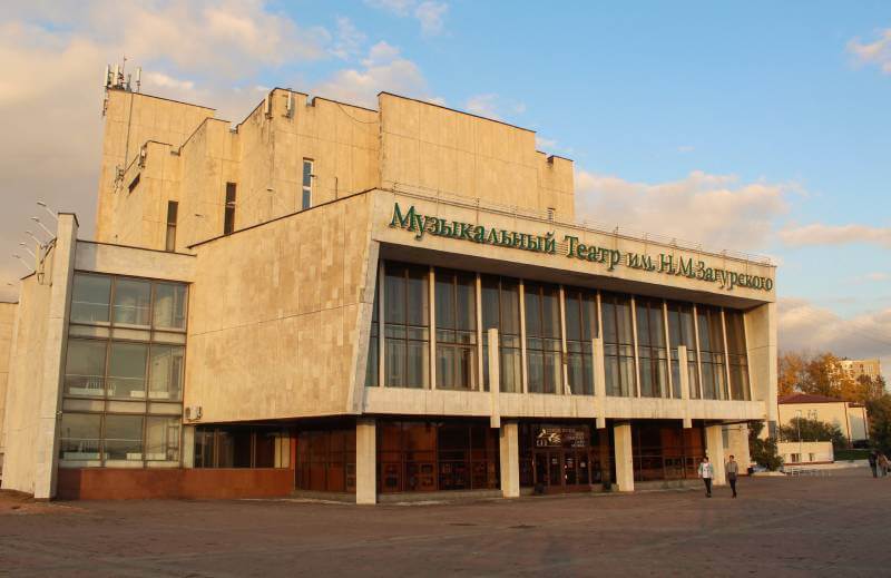 Музыкальный театр имени Загурского в Иркутске